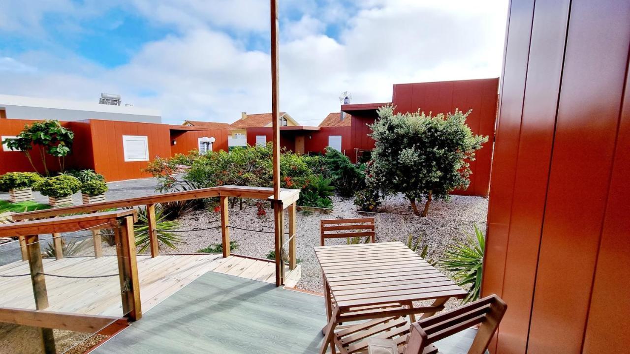 Family Surf Home - Bungalow 4 Santo Isidoro Екстер'єр фото